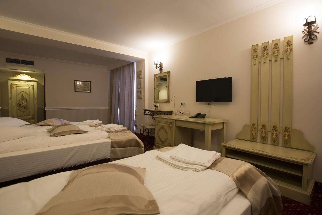 Hotel Aviator Boutique Otopeni Extérieur photo