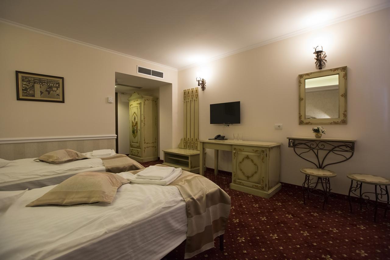 Hotel Aviator Boutique Otopeni Extérieur photo