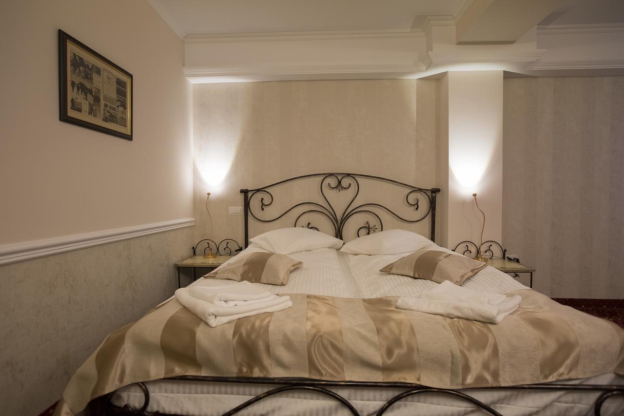 Hotel Aviator Boutique Otopeni Extérieur photo